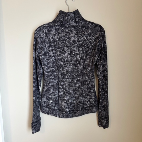 Lululemon Outrun the Elements 1/2 Zip Pullover Misted Jacquard Black Size 6 - Picture 4 of 7